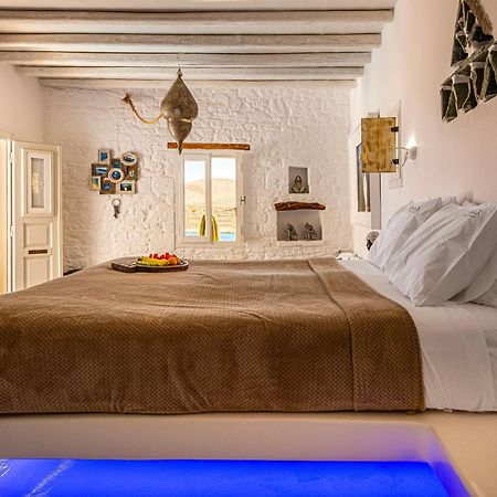 Onar Suites & Villas Karavostasis  Eksteriør bilde