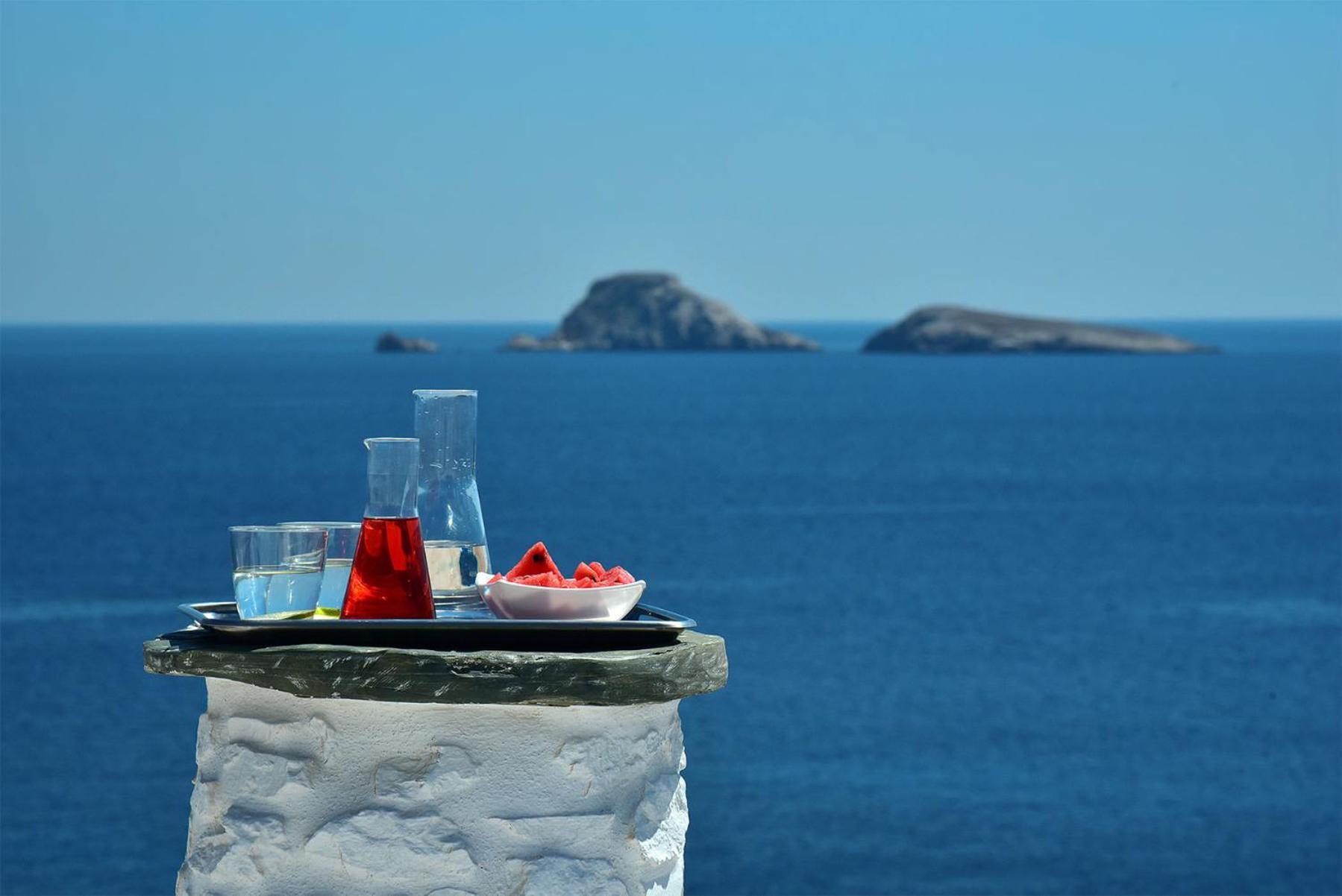Onar Suites & Villas Karavostasis  Eksteriør bilde