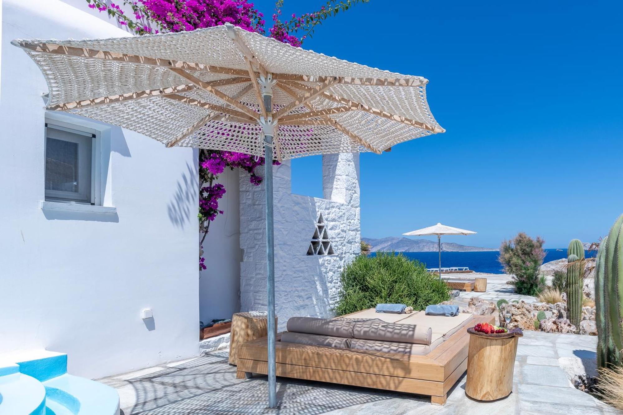 Onar Suites & Villas Karavostasis  Eksteriør bilde